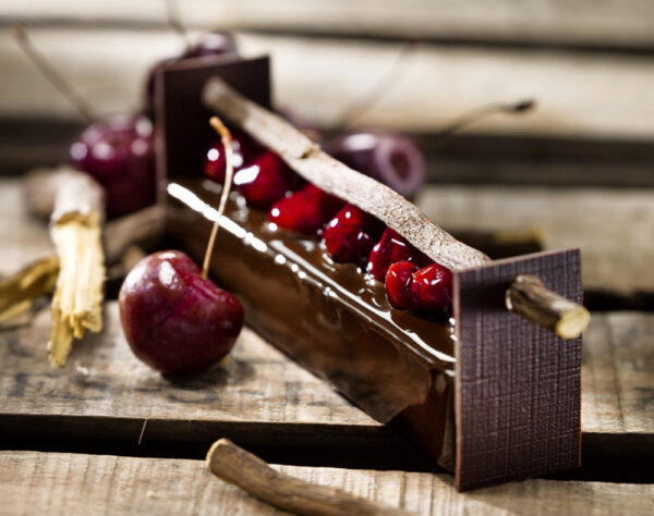 FRUIT FILLING DELUXE DARK CHERRY 70%